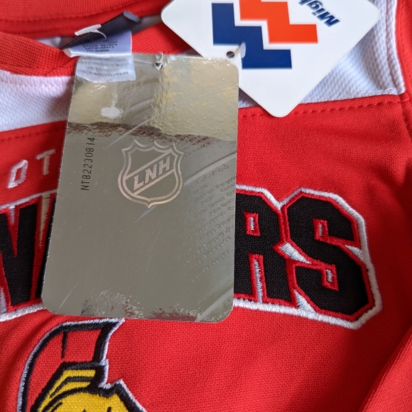 Child's NHL Senators Jersey (12m) - Never Worn - Picture 2 of 6